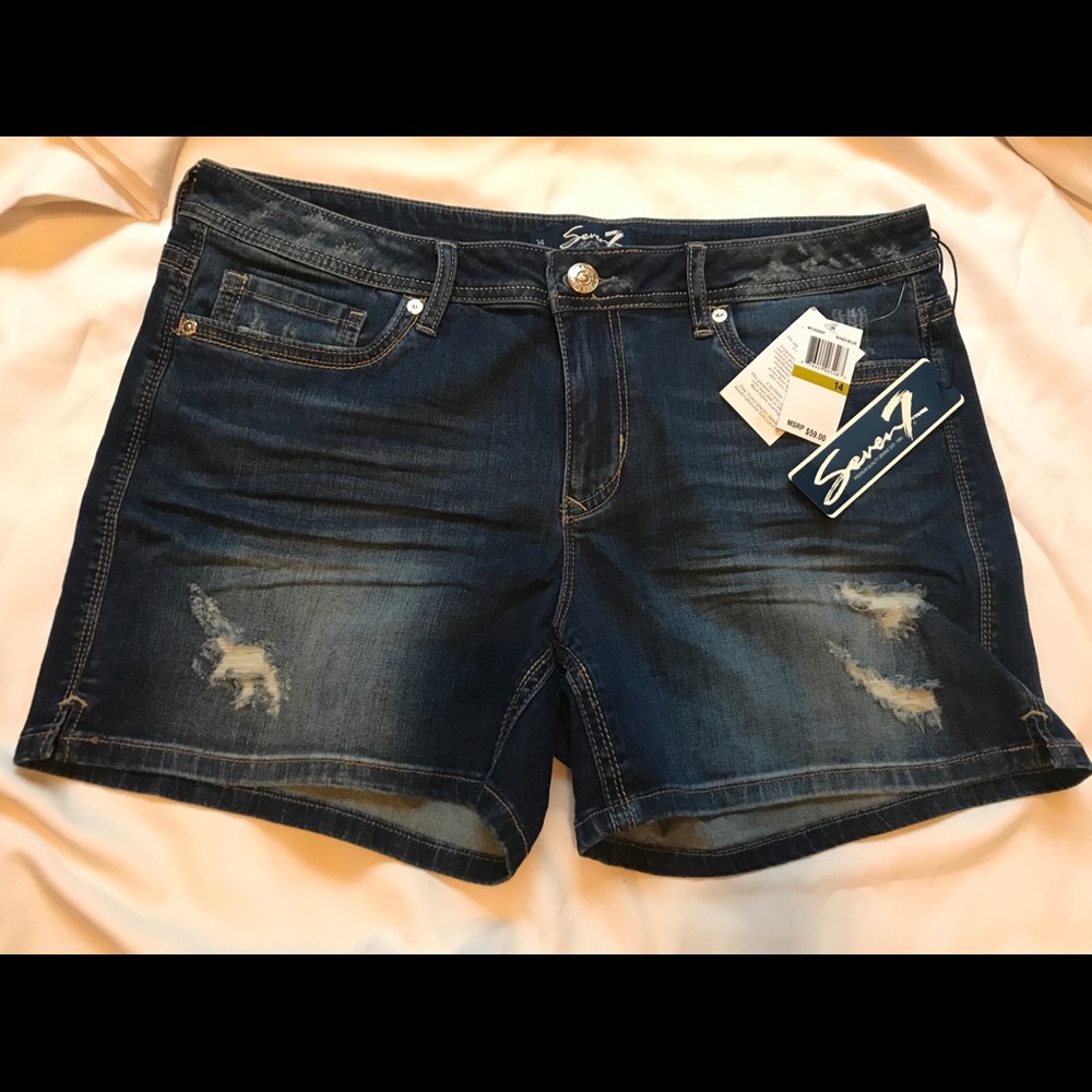 NEW Seven7 Distressed denim shorts sz 14